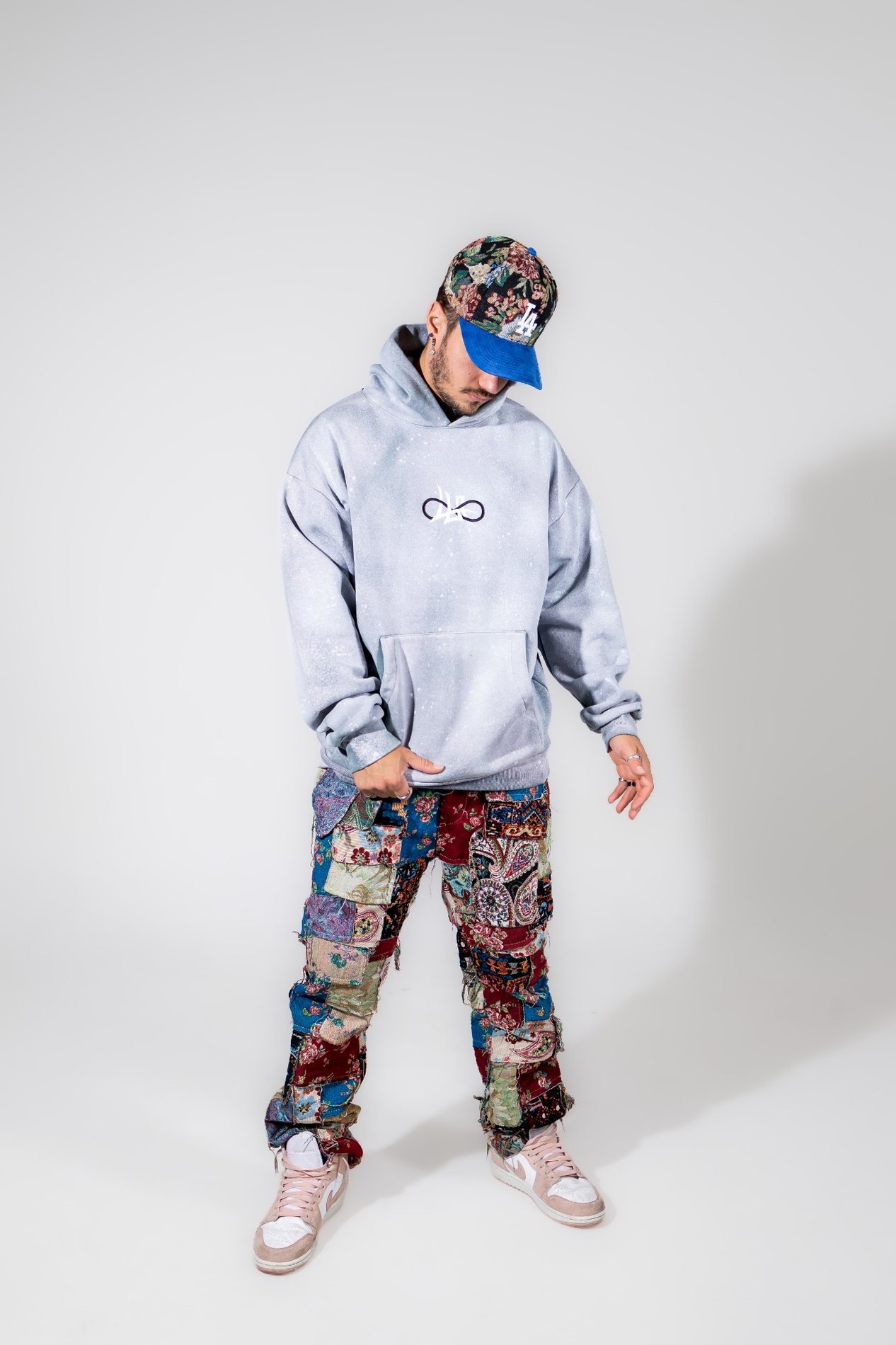 DUST BLOOM product photo